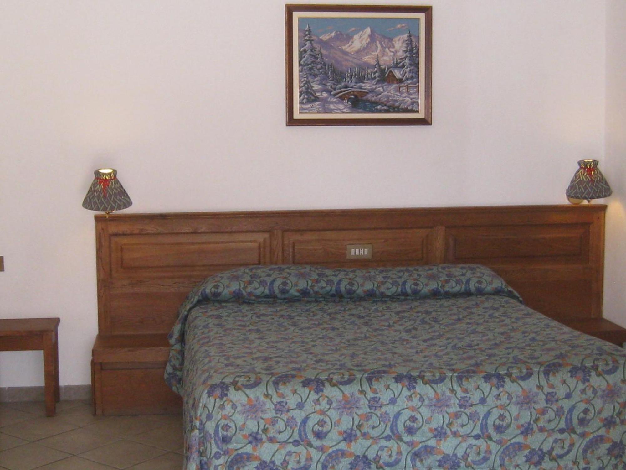 Hotel Villa Plinia Pragelato Εξωτερικό φωτογραφία