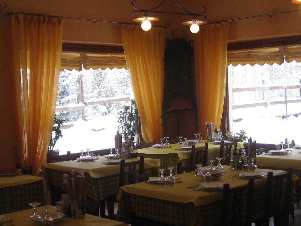 Hotel Villa Plinia Pragelato Εξωτερικό φωτογραφία