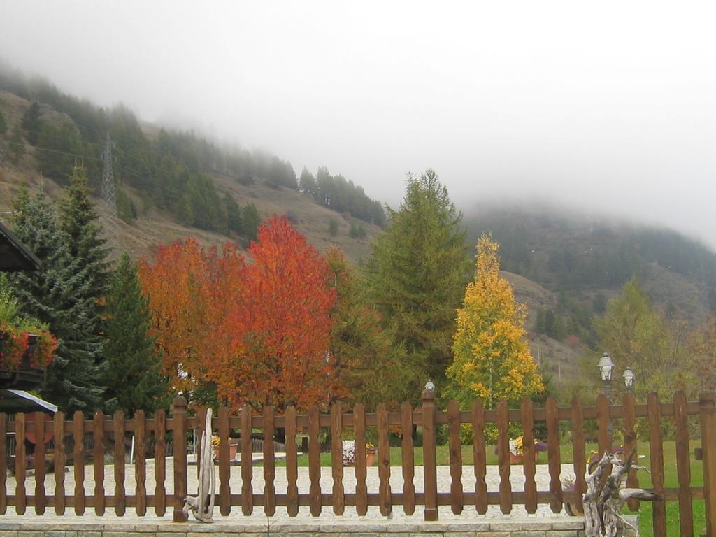 Hotel Villa Plinia Pragelato Εξωτερικό φωτογραφία
