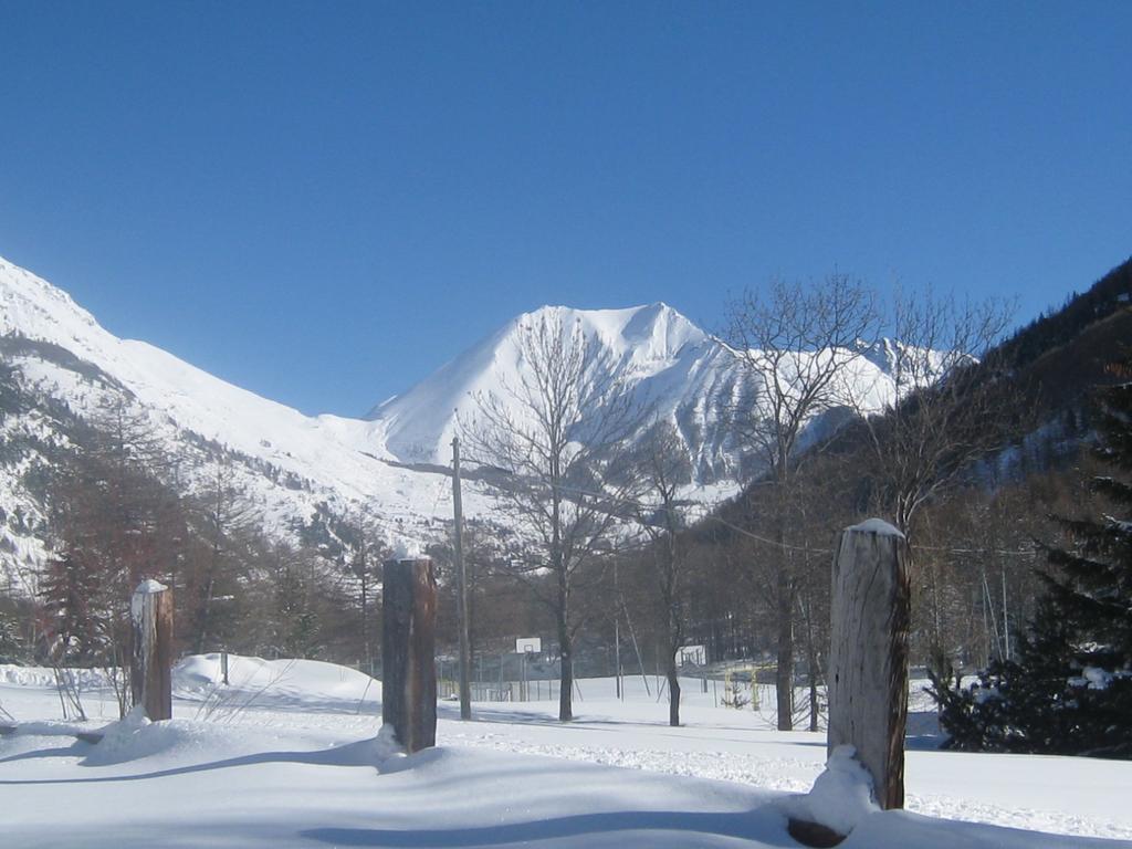 Hotel Villa Plinia Pragelato Εξωτερικό φωτογραφία